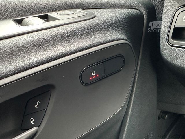 Furgone centinato MERCEDES-BENZ Sprinter 317 CDI 3665 9G DoKa AHK Klima