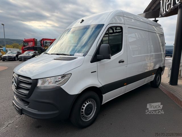 Panelová dodávka MERCEDES-BENZ eSprinter 312 Klima SHZ Kamera