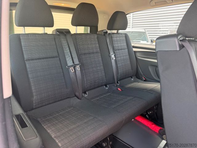 Kleinbus MERCEDES-BENZ Vito 111 CDI Tourer Begleitfahrzeug BF3+ / WVZ