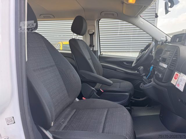 Panelová dodávka MERCEDES-BENZ Vito 111 CDI Tourer Begleitfahrzeug BF3+ / WVZ