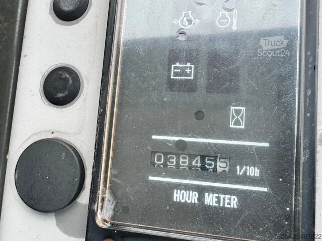 Mini ekskavatorius Yanmar B25V snelwissel + 2 bakken