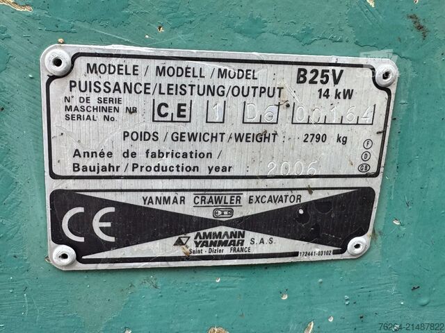 Mini ekskavatorius Yanmar B25V snelwissel + 2 bakken