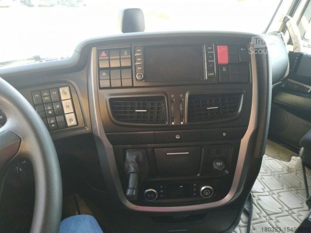 Camión de materiales peligrosos IVECO AS440S48T/P XP