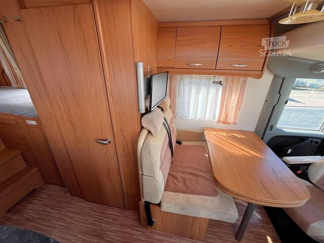 Autocaravana integral BÜRSTNER Aviano I640 G - Hub/Einzelbetten - 2 x Klima