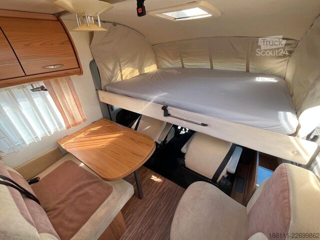 Autocaravana integral BÜRSTNER Aviano I640 G - Hub/Einzelbetten - 2 x Klima