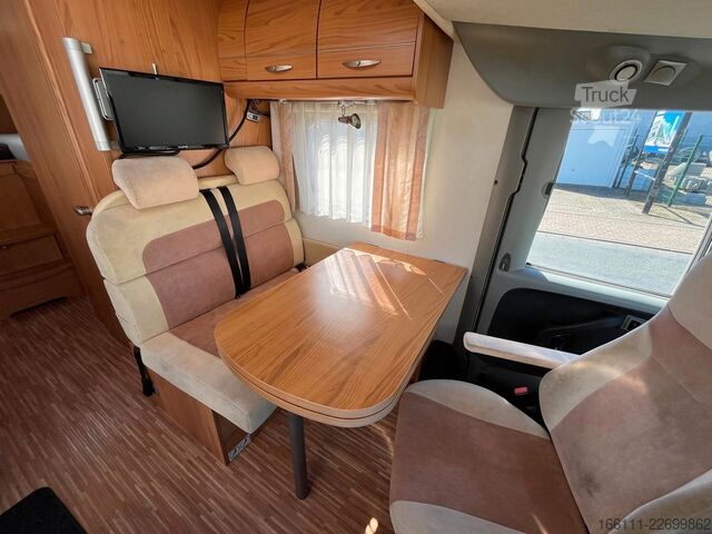Autocaravana integral BÜRSTNER Aviano I640 G - Hub/Einzelbetten - 2 x Klima