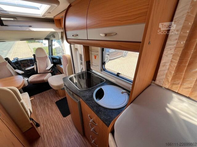 Autocaravana integral BÜRSTNER Aviano I640 G - Hub/Einzelbetten - 2 x Klima