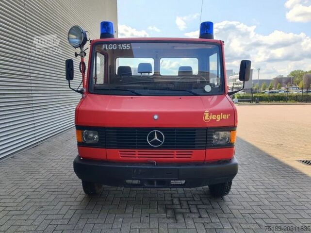 Шасси с кабиной Mercedes-Benz 811 D EX Feuerwehr Only 10.000 KM Like New!