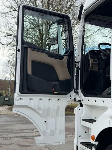 Standard-SZM MAN TGX 18.510 BLS A 4x2  *XLX*Intarder*2xTank*Stan...