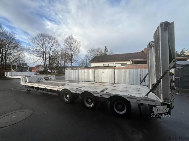 Alacsony rakodó Nooteboom MCO-48*SANH*Tieflader*3xLenkachsen*hydraulische...