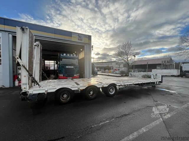 Alacsony rakodó Nooteboom MCO-48*SANH*Tieflader*3xLenkachsen*hydraulische...