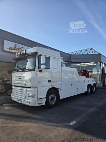 Grúa de remolque DAF XF 105