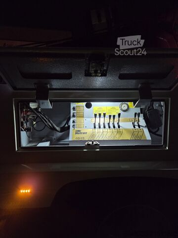 Grúa de remolque DAF XF 105