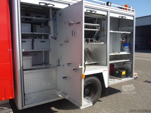 Hasičské auto MAN LE 220C GODIVA POMP 2000 LITER TANK,MANUAL GEARBOX