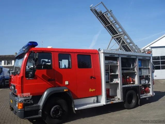 Tűzoltóautó MAN 15 224-with winch 2500liter tank manual gearbox...