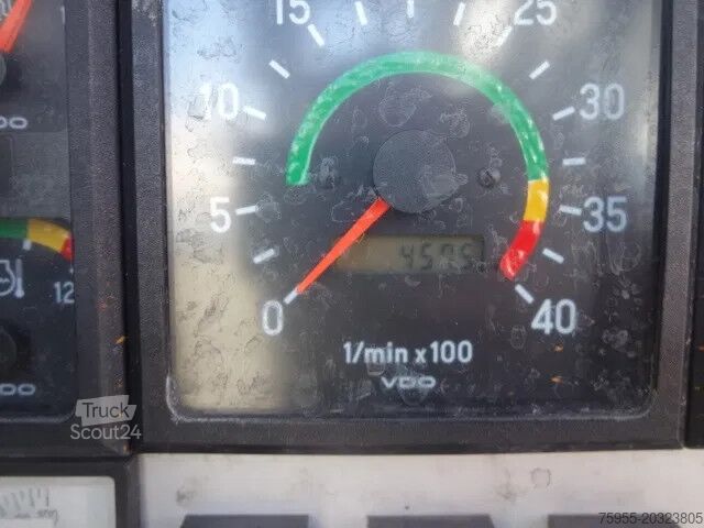 Tűzoltóautó MAN 15 224-with winch 2500liter tank manual gearbox...
