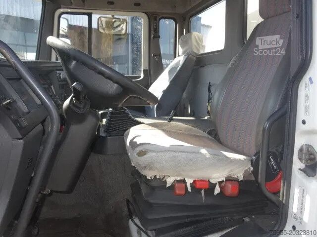 Tankvogn Volvo FL 240 220PK 12000 LITER STEELSPRINGS