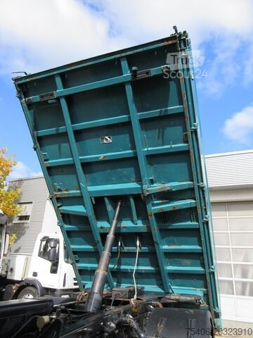 Camion basculante trilateral man TGS 18.360 4x4 BB AHK, Anbauplatte
