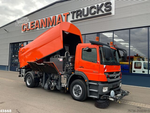 підмітальна машина Mercedes-Benz Axor 1833 4x4 Schörling SORF Schienenreinigungs...