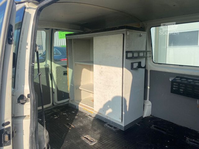 Miniautocarro VW T5 Transporter Kasten-Kombi,OHNE RÜCKSITZE