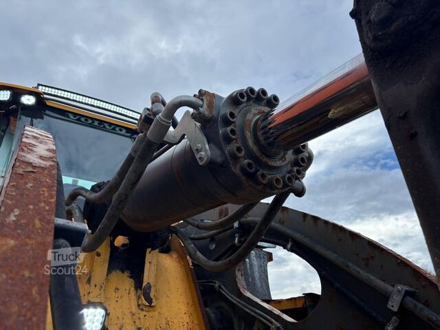 Hjullastare Volvo L 260 H CENTRAL LUBRICATION