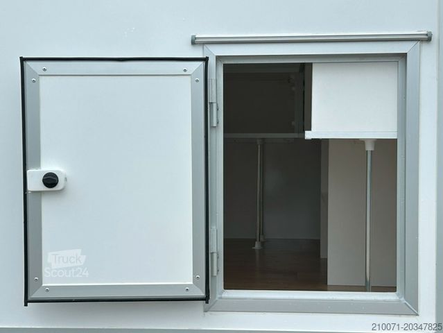 Rimorchio BLYSS Verkaufsanhänger 420x200x230cm 2000kg zGG