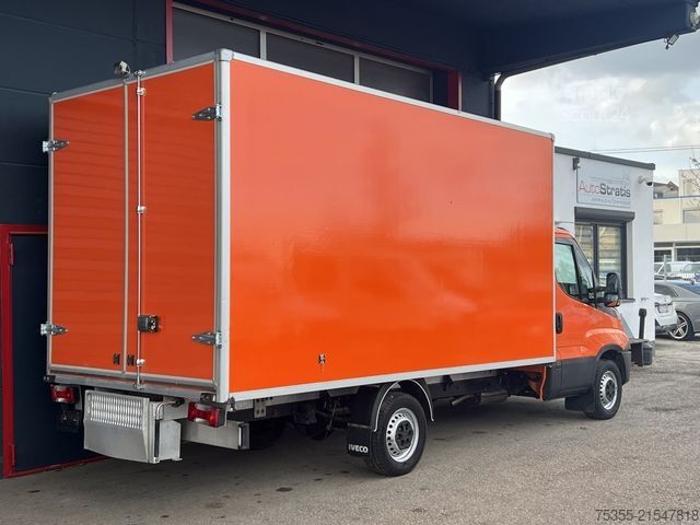 Furgons ar kasti IVECO Daily 35S14A Hi-Matic Klima 4,35m Portaltüren