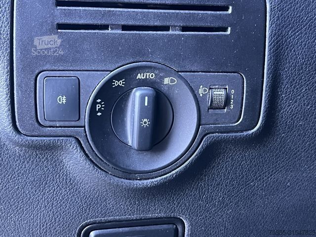 Koelwagen met geïsoleerde laadbak MERCEDES-BENZ Vito 114 CDI extralang Carrier Tempomat Klima