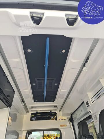 скорая помощь Renault Master ambulance