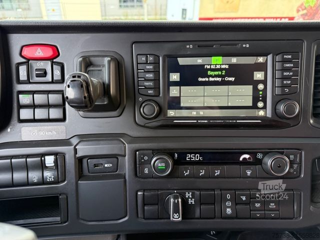 Camion ribaltabile trilaterale SCANIA G410 8x4 XT 3-Seiten-Kipper/Retarder/Klima