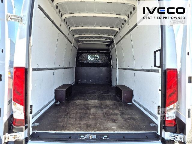 High top van IVECO 35S18HA8 V/P