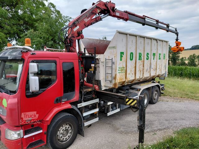 Hakowiec z żurawiem załadunkowym Atlas Renault Premium Lander 410.26