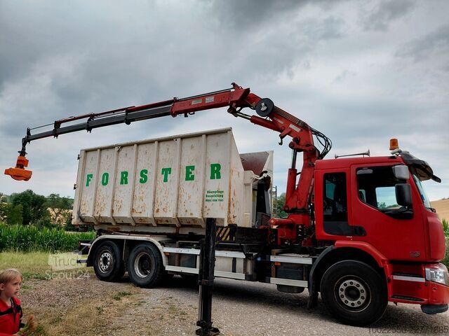 Hakowiec z żurawiem załadunkowym Atlas Renault Premium Lander 410.26