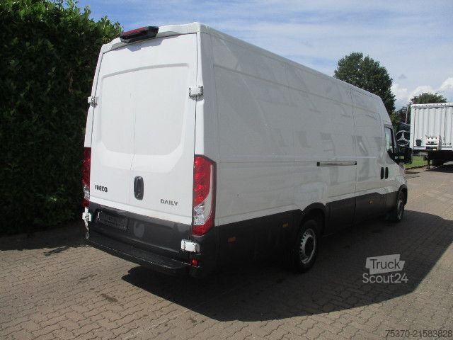 Panelinis furgonas IVECO DAILY 35S16 - 4100