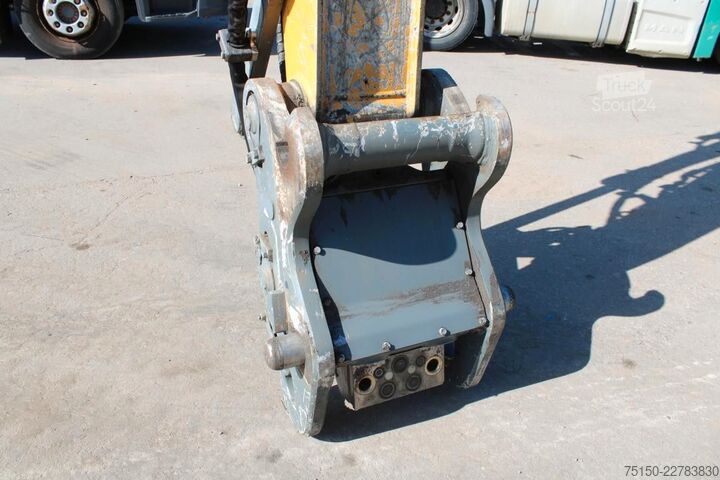 Pelle sur pneus LIEBHERR LH 26 M Umschlagbagger - Nr.: 644