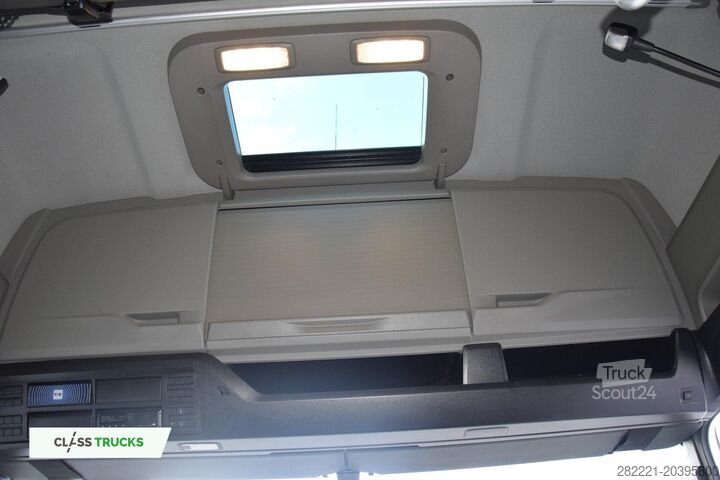 Standard tractor unit MAN TGX 18.470 GX