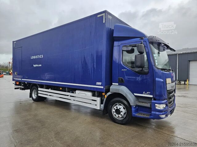 Suitcase DAF LF 220 BAKWAGEN EURO6(motorprobleem)