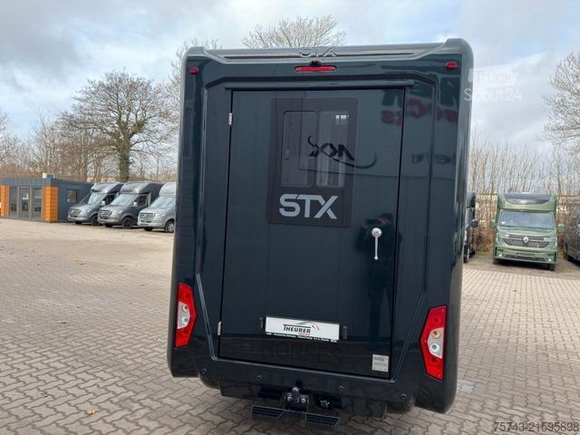 Viehtransporter RENAULT Master STX 5 Sitzer Haras ex. Lang Automatik