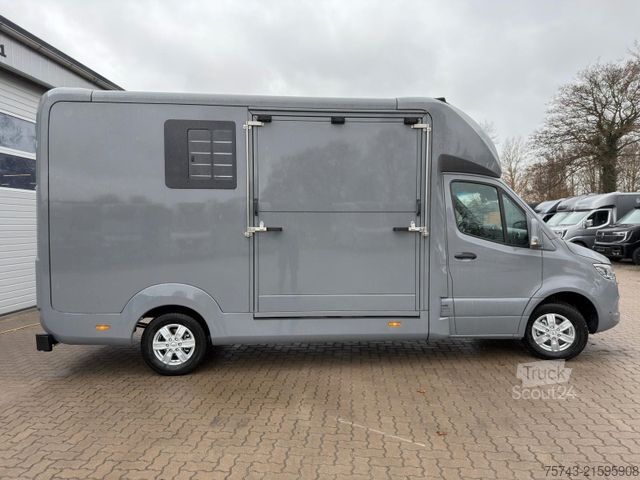 Livestock transporter MERCEDES-BENZ STX Sprinter  GG 4,100KG  Haras Hengste