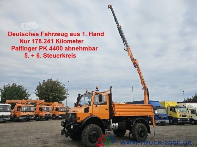 Кран, монтиран на камион Unimog U2150 4x4 Kran abnehmbar Palfinger Hakenhöhe 10m