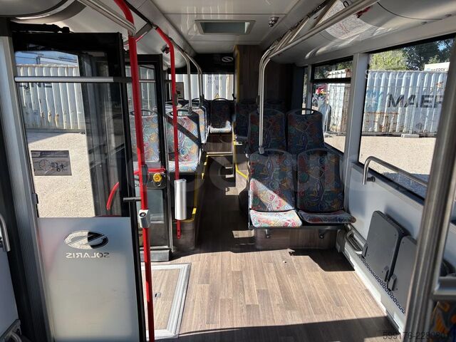  Solaris Urbino