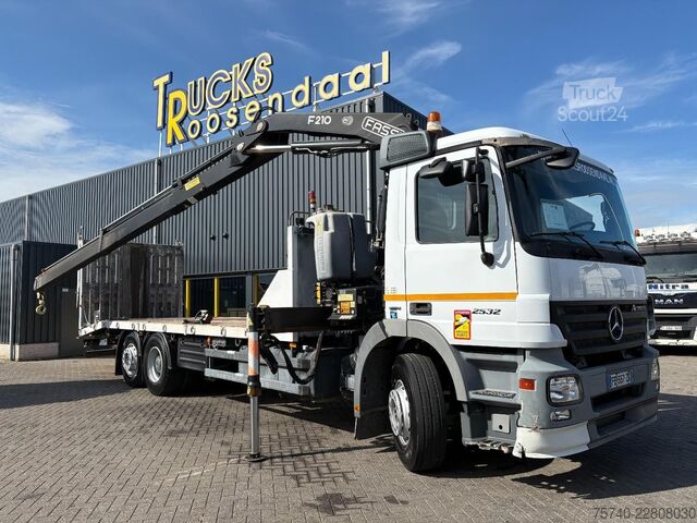 Kamion sa kranom Mercedes-Benz Actros 2632 + FASSI F210--2X EXT. + REMOTE + HY...