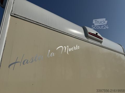 Alcove camper Ahorn Camp Canada AE