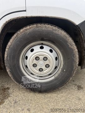 Campervan Pössl D-Line 2WIN Plus