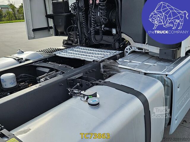 معيار SZM Volvo FH Aero 460