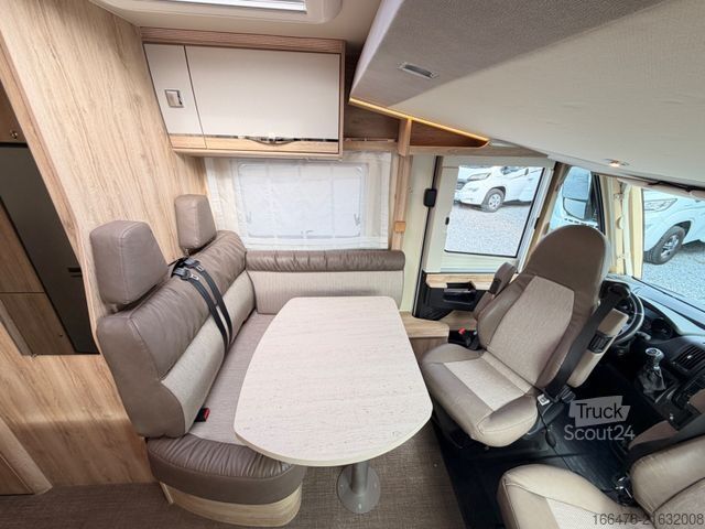 Integrated camper EURAMOBIL Integra Line I 655 EB *Einzelbetten-Hubbett*