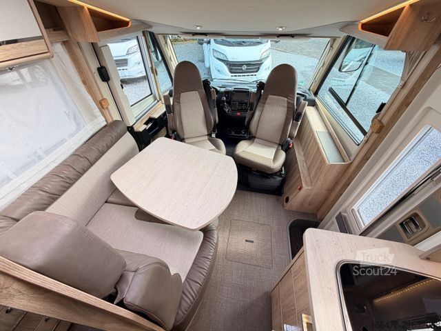 Integrated camper EURAMOBIL Integra Line I 655 EB *Einzelbetten-Hubbett*