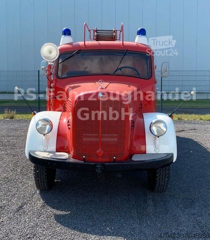 Samochód do zadań specjalnych MERCEDES-BENZ Feuerwehr*Metz LF 16*H-KennZ*neue Reifen*