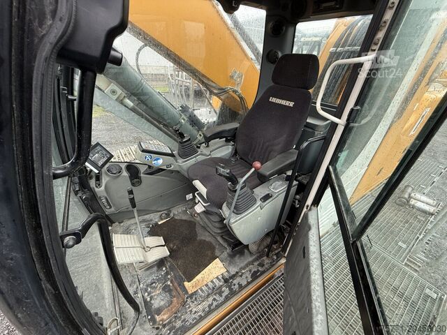 Rukovalac materijalom Liebherr LH40C KOPARKA GĄSIENNICOWA