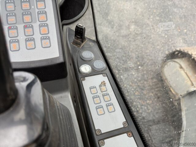 Rukovalac materijalom Liebherr LH40C KOPARKA GĄSIENNICOWA